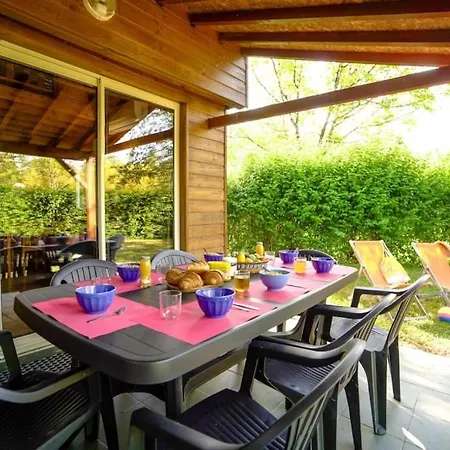 Chalet Et Labeille 2 étoiles - Piscine *