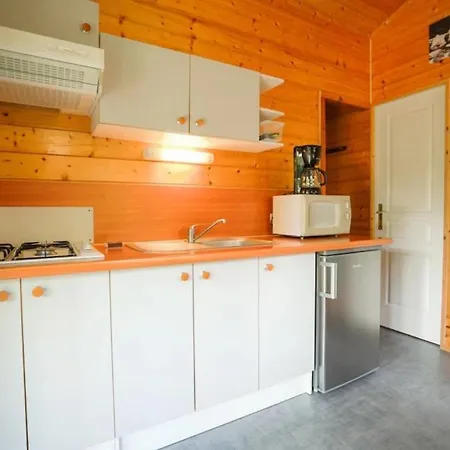 Et Labeille 2 étoiles - Piscine Chalet Bézenac