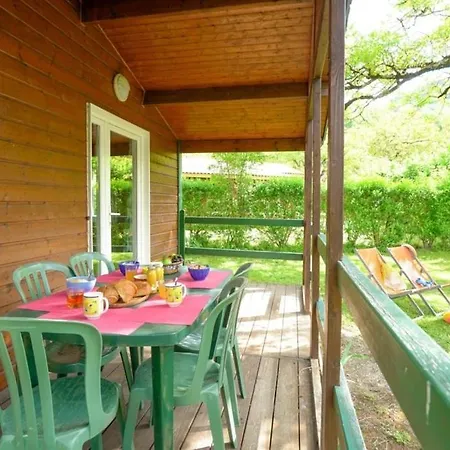 Et Labeille 2 étoiles - Piscine Chalet *