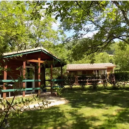 Et Labeille 2 étoiles - Piscine Chalet